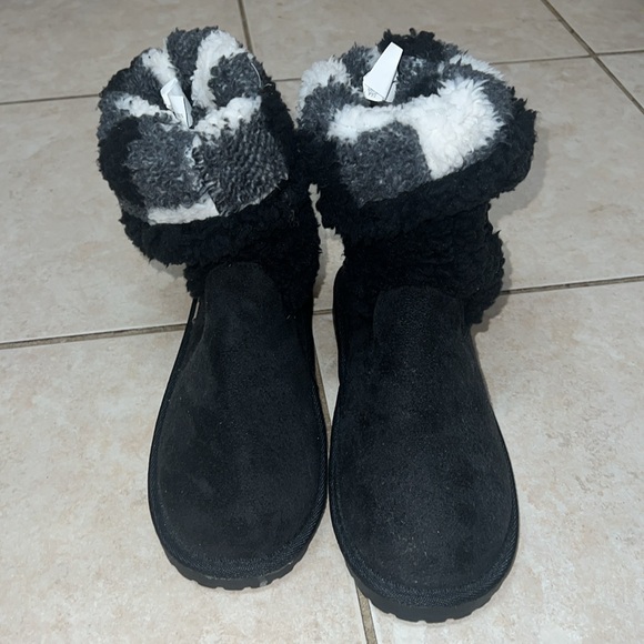 Mukluks cozy boots - Picture 3 of 8